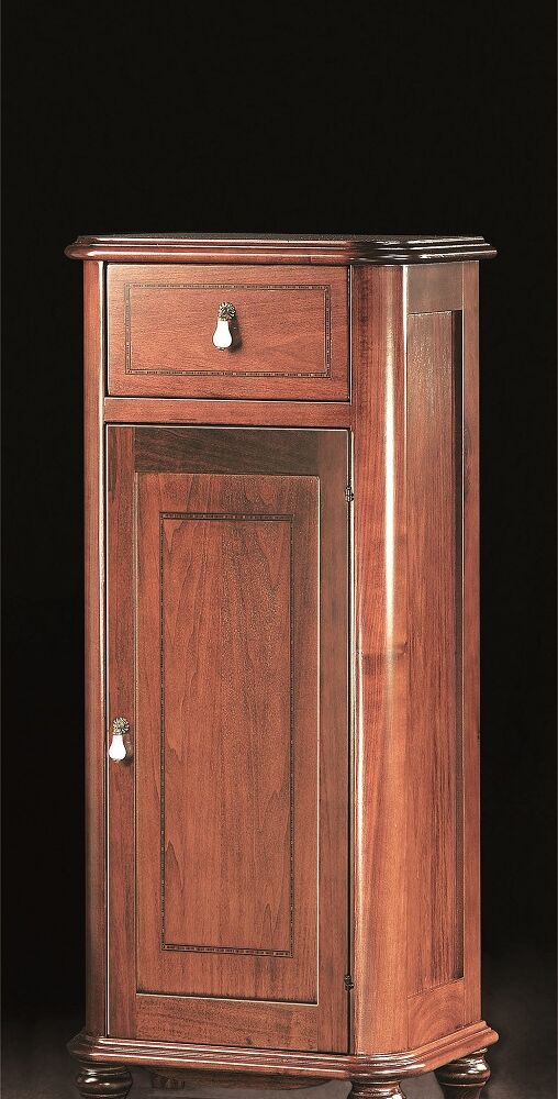 Gaia Mobili - collection - furniture - classic - Comodino Ischia - mobile in finitura noce intarsiato 50x38x105h-1