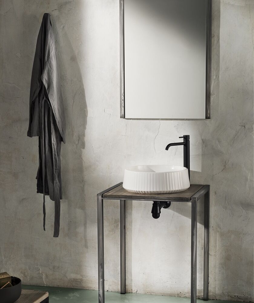 Gaia Mobili - complementi – industrial – mobili - zone - lavabo in appoggio in ceramica e mobile in ferro e legno